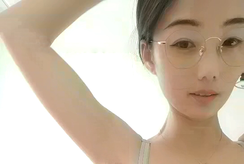 這女人聲音甜美騷浪很有氣質